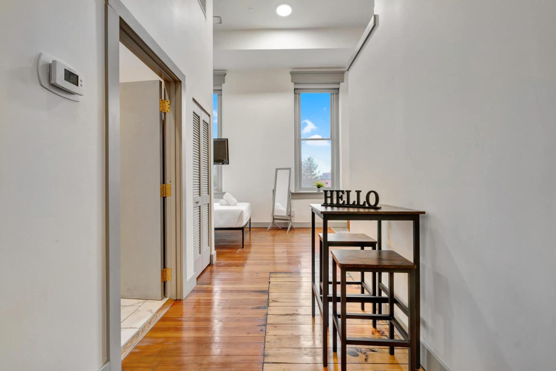 Apartment Bright And Modern In # 305